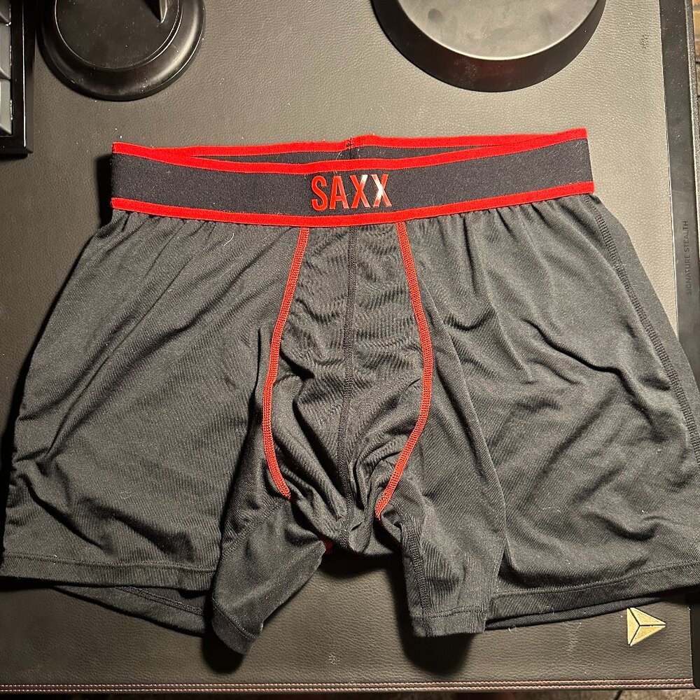 SAXX Men's Boxer Briefs PRO ELITE (Black/Red, Medium)